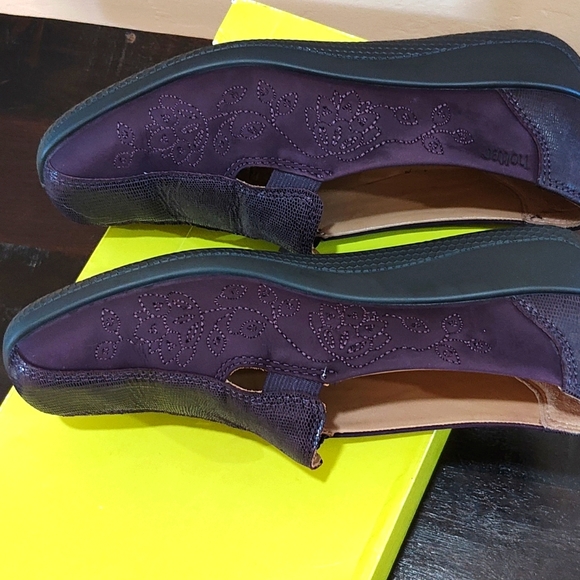 Hotter Leather Loafers - Picture 5 of 10